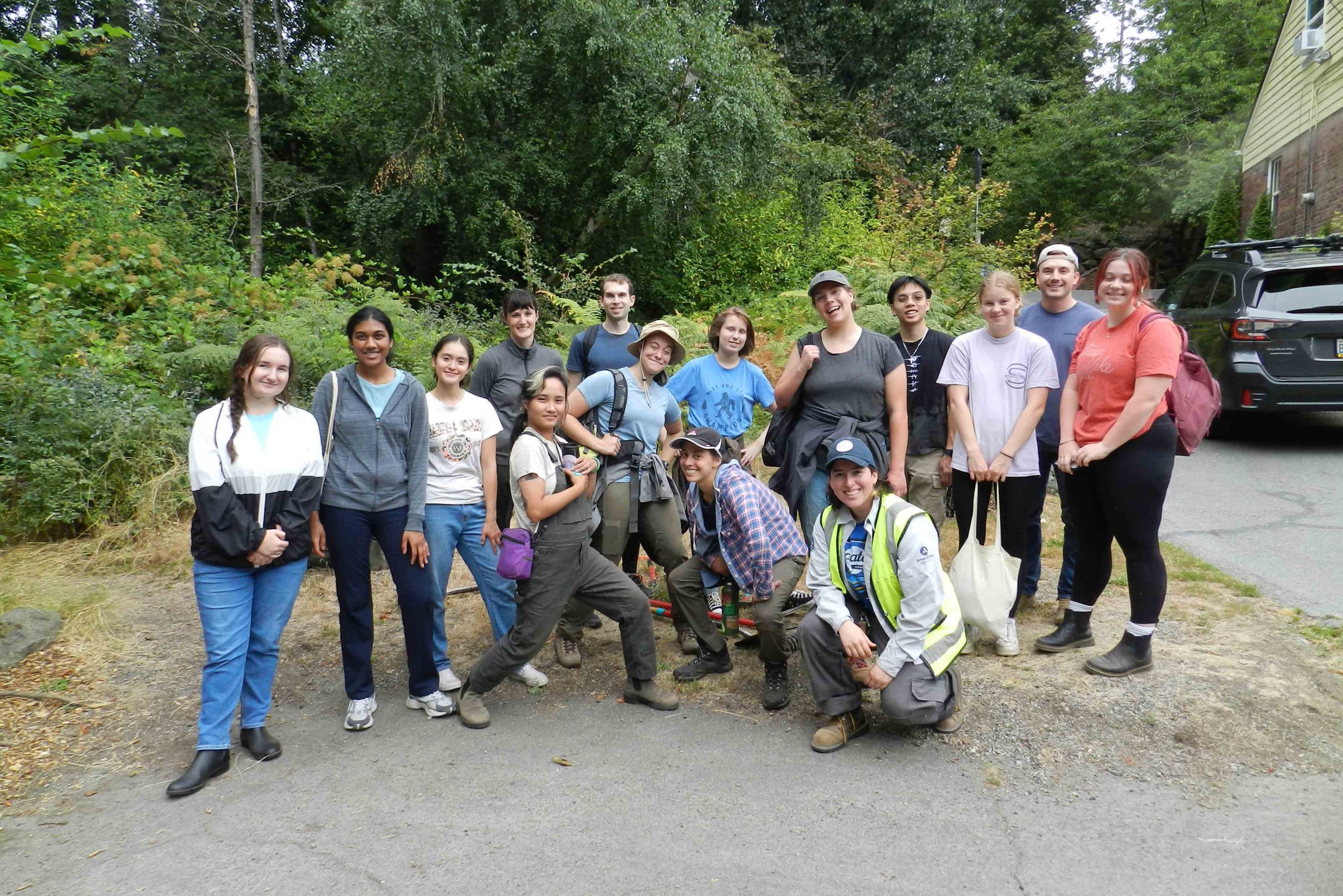 EarthCorps volunteers pose for a group photo