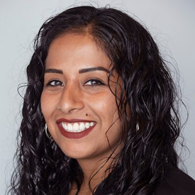 Headshot of Evlyn Andrade
